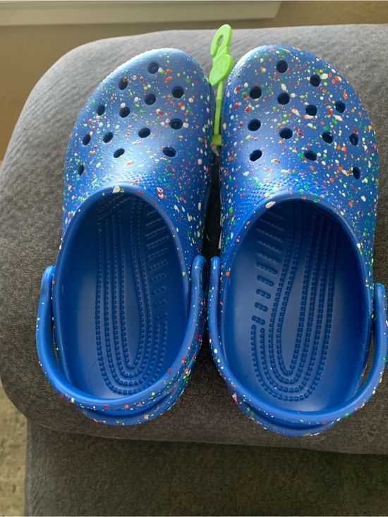CROCS Other - NWT Crocs CLASSIC Blue with PAINT
SPECKLE Kids Classic Clog - J3